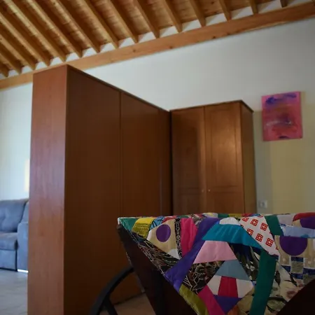 Casinha Da Avo Jeronima Rral 1519 Madalena (Azores)