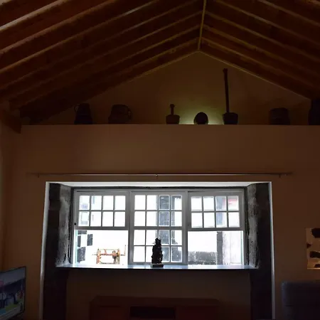 Casinha Da Avo Jeronima Rral 1519 *